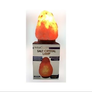 100% Pure Himalayan  Salt Crystal Lamp.